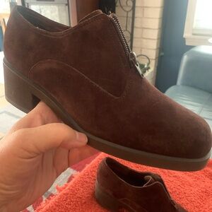 Hush Puppies’ Chocolate Brown Suede Footwear - Brand New - Size:  7-1/2 - nice